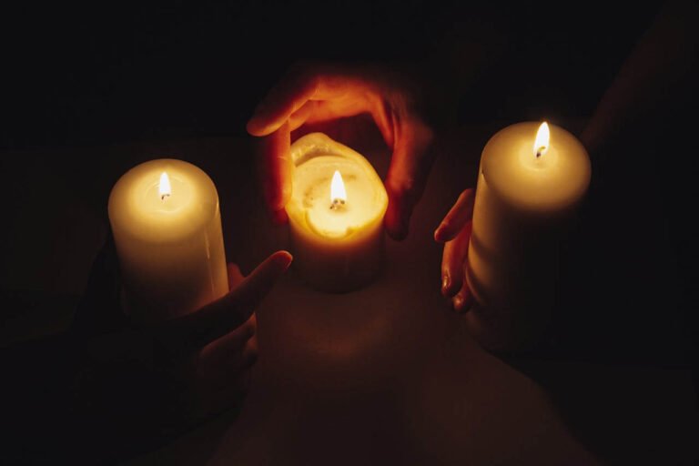 5 Easy Candle Love Spells That Work Immediately